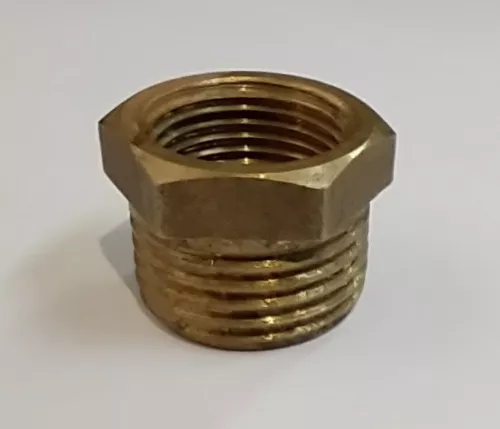 Переходник латунный 15х10 (1/2" х  3/8") НР-ВР